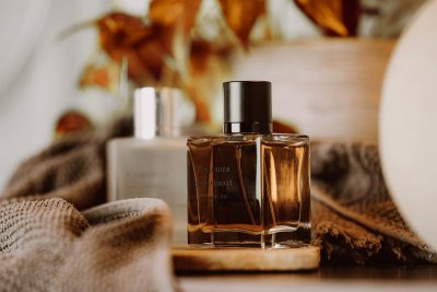 Mannen bouwen nu een hele garderobe aan parfums op